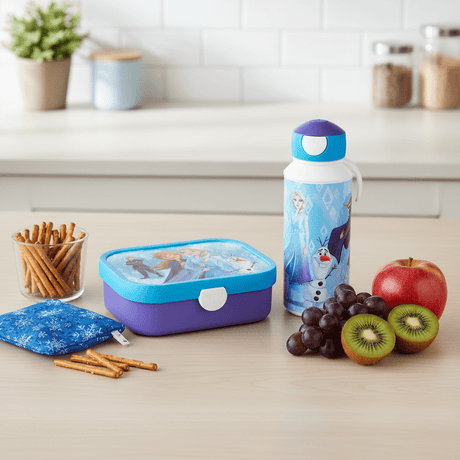 Frozen matboks med løs innsats og liten gaffel til matpakke