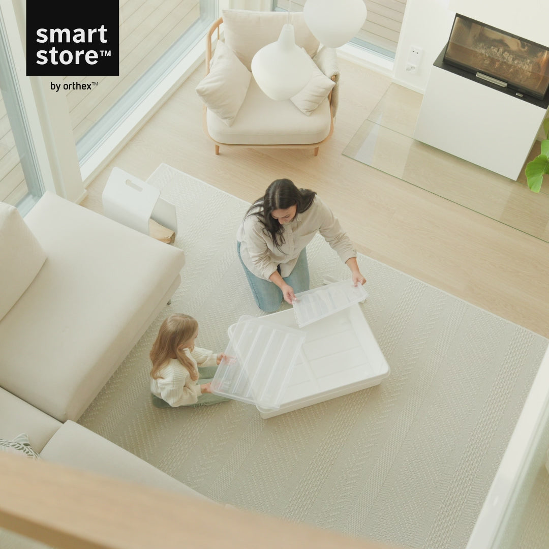 Oppbevaringsboks med lokk brukt til organisering i hjemmet