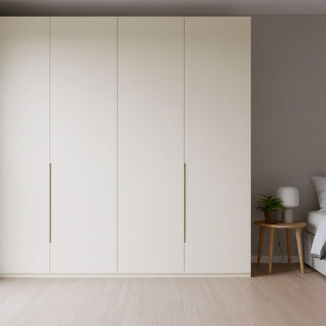 Kremfarget matt selvklebende folie til garderobeskap – forny skapdører uten maling