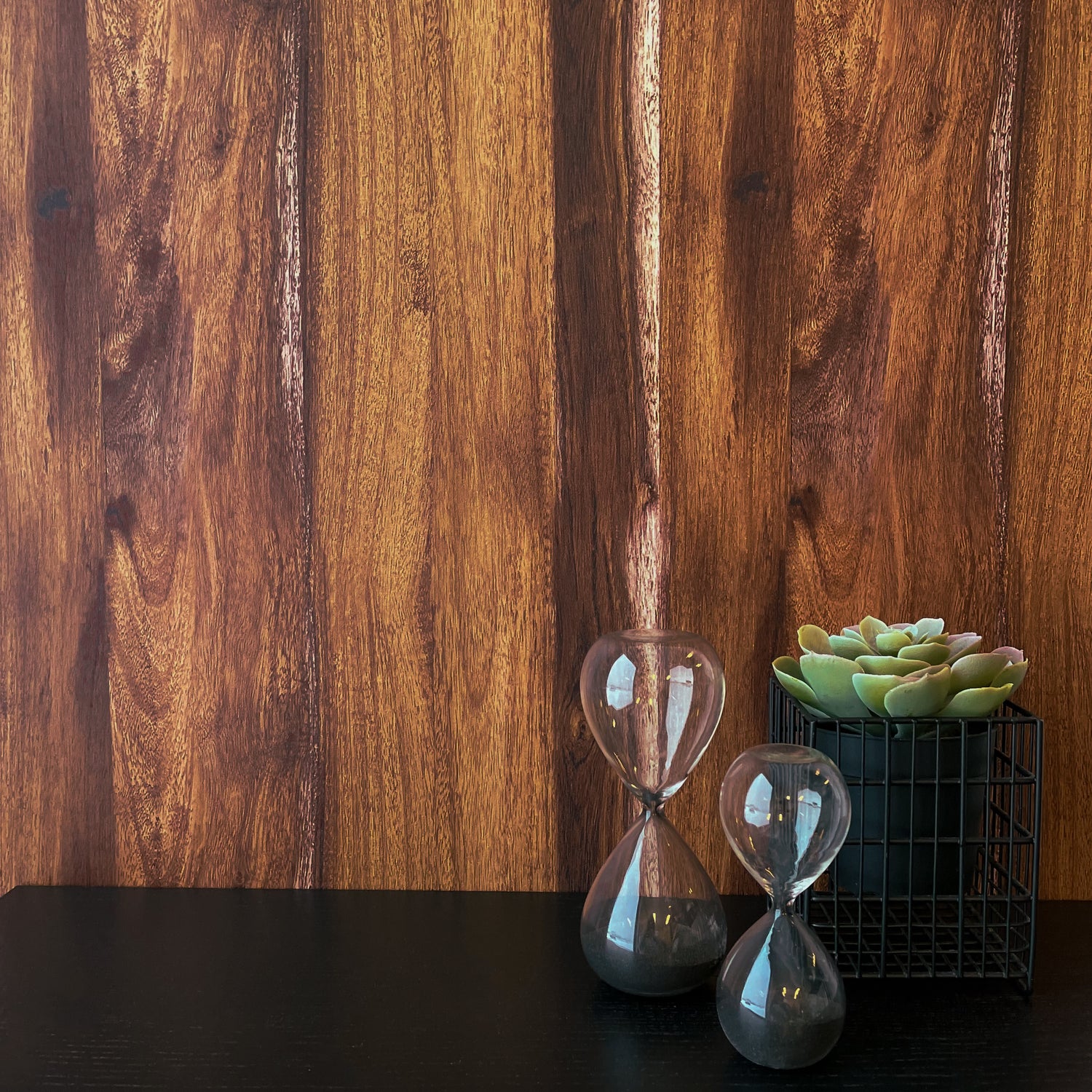 Vareprøve: Premium Aspen eik kontaktplast