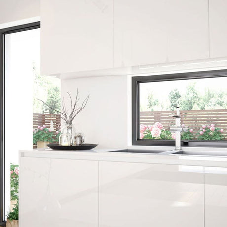 Uni Lack hvit høyglans kontaktplast – speilblank hvit folie til kjøkkenfronter
