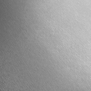 Aluminium kontaktplast imiterer børstet aluminium. Den gir et moderne og stilrent preg som passer på kjøleskapet, vaskemaskinen og baderommet. 