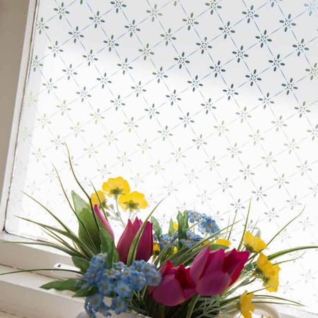 Vindusfolie uten lim på vindu – enkel å montere, justere og fjerne
