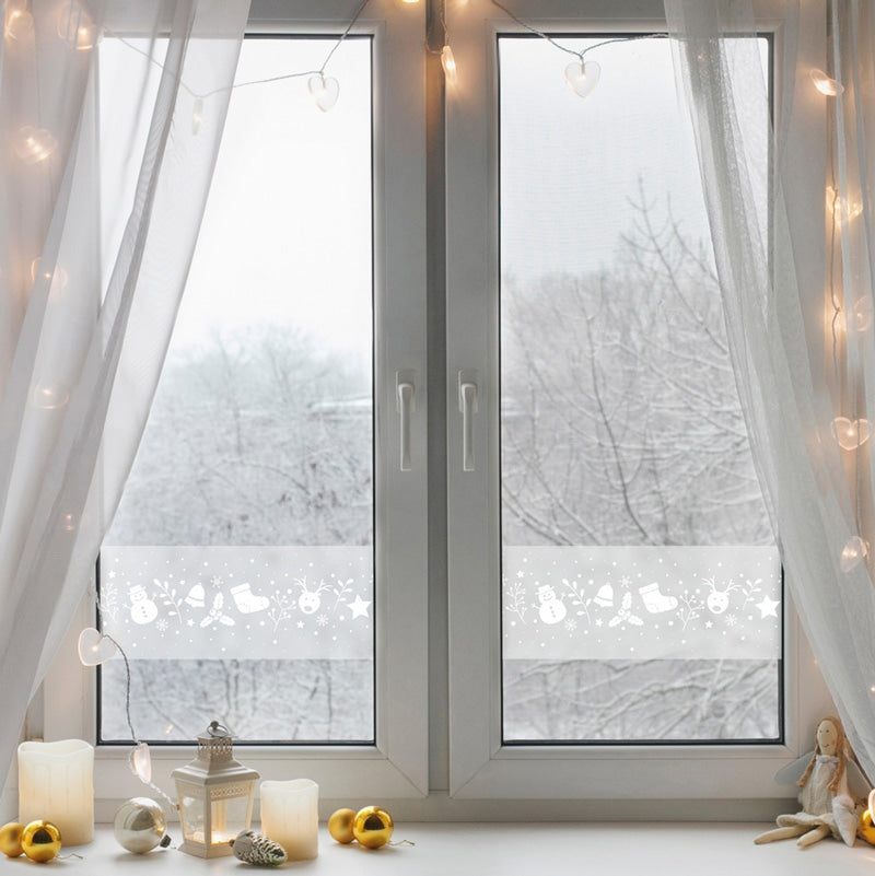 Dekorativ statisk vindusfolie som slipper gjennom lys i stuen