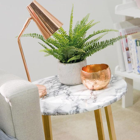 Sort/hvit marmor kontaktplast til møbler – elegant og imponerende uttrykk
